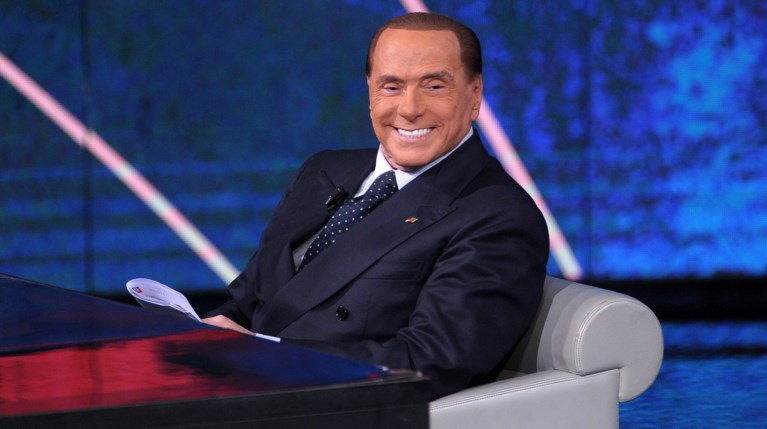L’ex presidente del Consiglio italiano Silvio Berlusconi è morto